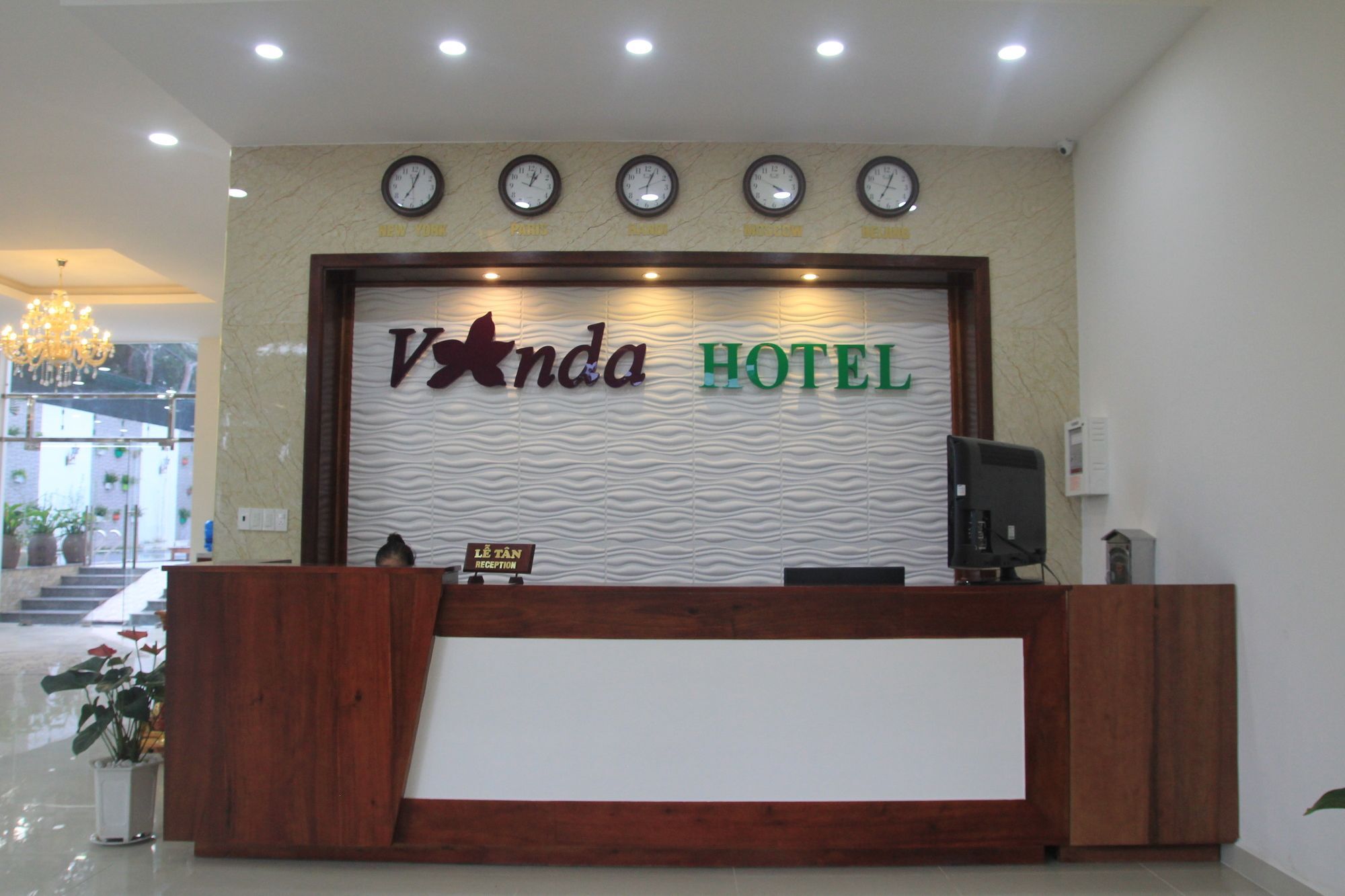 Vanda Hotel דואונג דונג מראה חיצוני תמונה